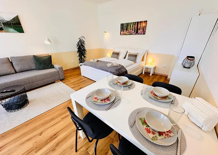 Miramare Apartment Neunkirchen